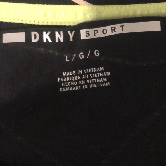 DKNY Logo Cropped Blouse Tee Black Background Size L - Picture 4 of 9